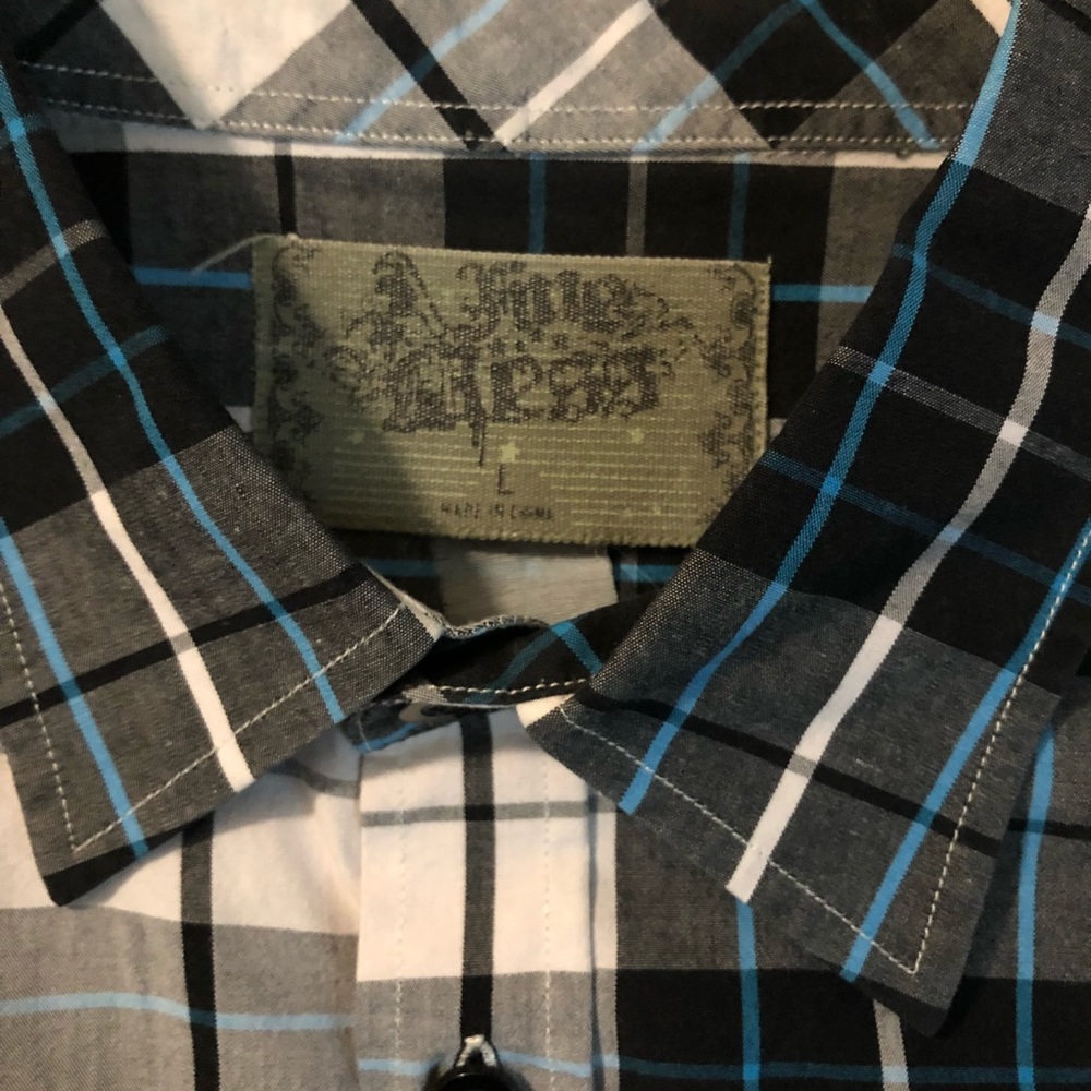 A Fine Mess blue flannel - Picture 3 of 4